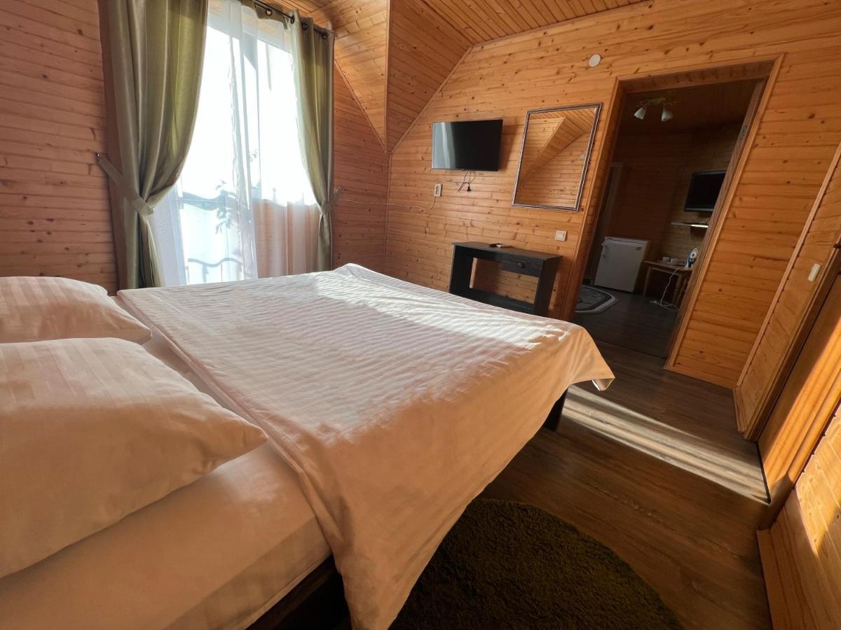 Боброва-Хата Svityaz' Extérieur photo